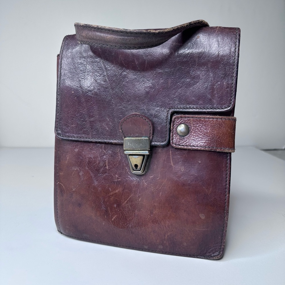 The Trend Vintage Leather Satchel Bag or Man Bag